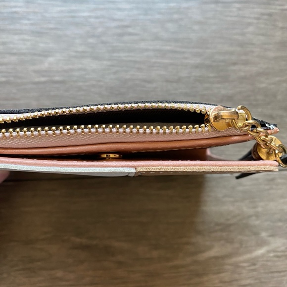 Small Geometric Wallet with Keychain Black Beige And White - Picture 3 of 8